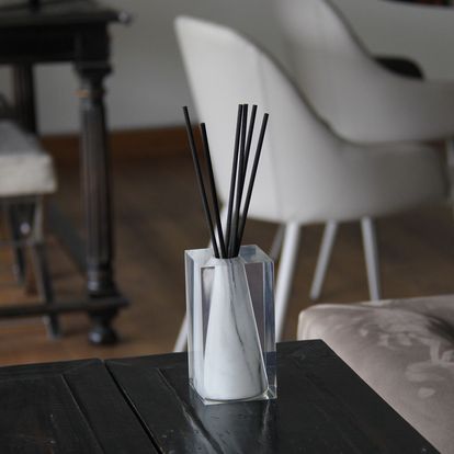 Renaissance Reed Diffuser - White Marble Edition